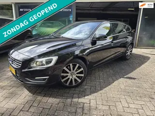 Volvo V60 2.4 D6 Twin Engine R-Design | 12MND GARANTIE | FULL OPTIONS | SCHUIFDAK | ACC | NAVI |