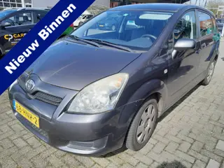 Toyota Verso 1.6 VVT-i Terra (bj 2009)
