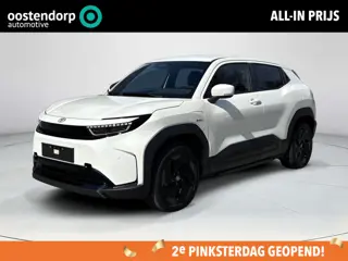 Toyota Urban Cruiser Dynamic 61 kWh **TWEEDE PINKSTERDAG GEOPEND/ ARTIC WHITE/ ELEKTRISCH/ DIRECT LE