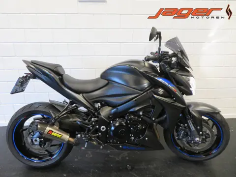Suzuki GSX-S 1000 GSX S GSXS1000 AKRA (bj 2020)