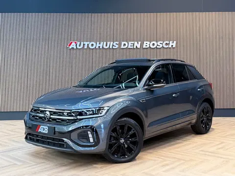 Volkswagen T-ROC 1.5 TSI R-Line - Pano - Trekhaak