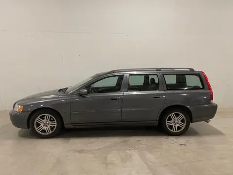 Volvo V70 2.4 D5 Edition Leer Automaat Trekhaak Airco