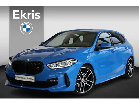 BMW 1 Serie 5-deurs 118i | M Sport | Live Cockpit Professional | Stoelverwarming |