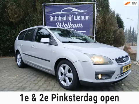 Ford Focus Wagon 2.0-16V Rally Edition Cruise control, Airco, LM velgen, enz.