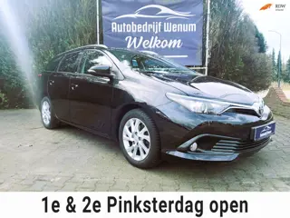 Toyota Auris Touring Sports 1.2T Aspiration Afneembare trekh, Lane assist, LM velgen, cruisecontrol,