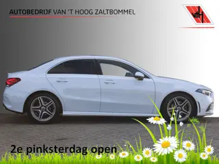 Mercedes-Benz A-Klasse 180 AUT7 AMG LINE WIDESCREEN NAVI CAMERA CARPLAY NL AUTO