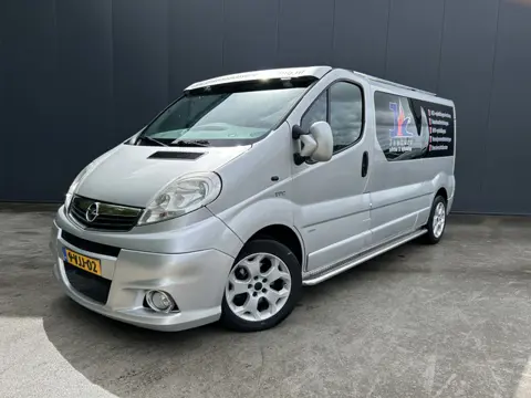 Opel Vivaro 2.5 CDTI L2H1 DC DUBBELE CABINE AIRCO CRUISE TREKHAAK