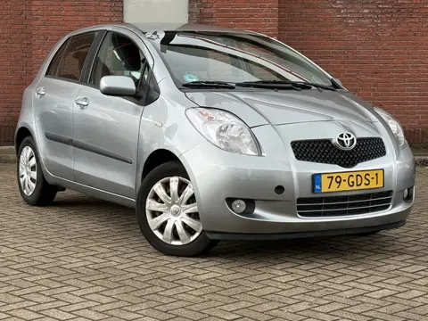 Toyota Yaris 1.3 VVTi Sol MMT|AUTOMAAT|5DRS|AIRCO|TREKHAAK|CRUISE-CONTROL|NAP