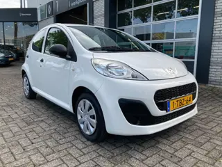 Peugeot 107 1.0 Blue Lease