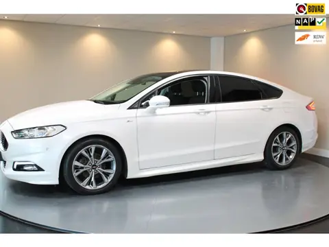 Ford Mondeo 1.5 ST Line *Carplay* Pano|Elektr.Trekhaak|Cruise|Navi|161Pk|NAP