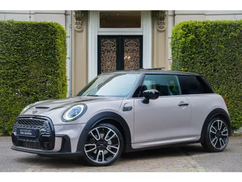 MINI 3-Deurs 2.0 Cooper S John Cooper Works PANO | H&K | ADAPTIVE | CAMERA | STUURVERW | CARPLAY