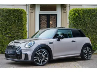 Mini Mini 2.0 Cooper S John Cooper Works PANO | H&K | ADAPTIVE | CAMERA | STUURVERW | CARPLAY