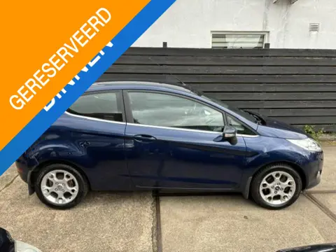 Ford Fiesta 1.25 Titanium 140.434 KM NAP/AIRCO/TREKHAAK/NIEUWE APK!