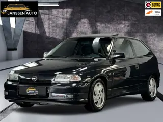 Opel Astra 2.0i-16V GSi | Zeldzaam Mooi | Geheel Origineel | 48.000km | 2e eigenaar | Gedocumenteerd