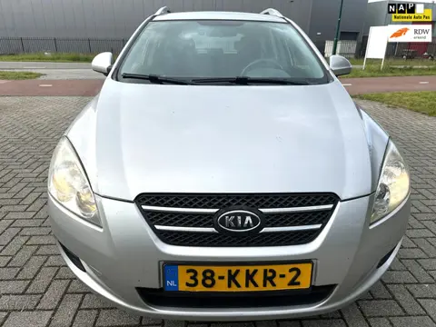 Kia Cee'd Sporty Wagon 1.4 X-tra Navi Clima Cruise Trekhaak