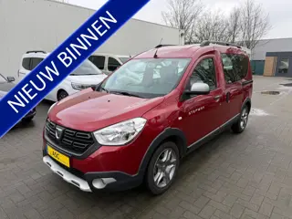 Dacia Dokker 1.3 TCe 131pk Stepway - Rolstoelauto 3+1 of 5-0 - Luxe uitvoering - 1e Eigenaar - Rolst