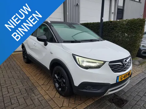 Opel Crossland X 1.2 Turbo Innovation 130Pk Automaat Trekhaak Navigatie-Carplay Cruise-Control Eerst