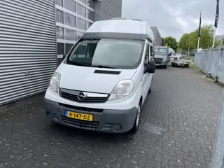 Opel VIVARO-2 2.0CDTI/84KW-E4 2.9T L2H2 (bj 2009)