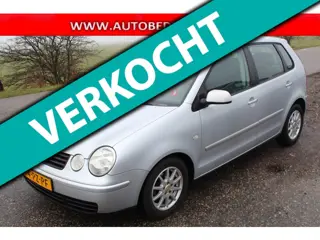 Volkswagen Polo 1.4-16V // 5-DRS /AIRCO / CRUISE / TREKHAAK //