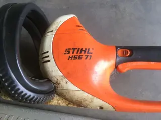 Haagschaar electrisch STIHL HSE 71, (nog steeds in gebruik, kan dus ook getest worden)