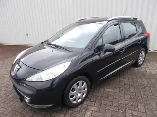 Peugeot 207 SW 1.6 VTi XS ( NW. APK KEURING BIJ VERKOOP )