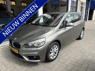BMW 2 Serie Active Tourer 218d Corporate Lease Essential AUTOMAAT/NL AUTO/NAVI/CLIMA/CRUISE/