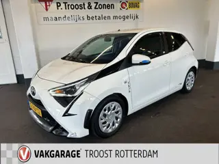 Toyota Aygo 1.0 VVT-i x-play limited Sport | Apple carplay | Achteruitrijcamera | Airco | Sportuitla