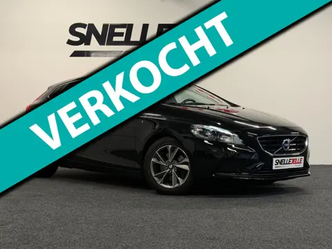 Volvo V40 2.0 T2 Momentum|PDC|AC|STOEL VERWARMING|CARBON WRAP|GOED ONDERHOUDEN|