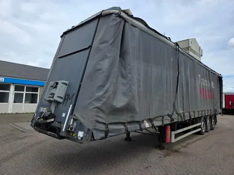 Fruehauf SAF - Disc Fruehauf 3assige Zeilenoplegger - SAF assen - Schijfremmen - Luchtvering - Lifta