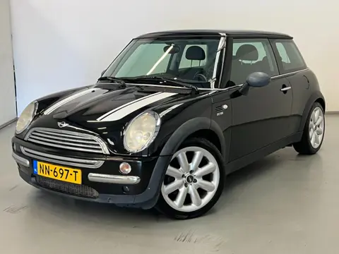 Mini Mini 1.6 Cooper / Airco / 17" LM / Meeneemprijs