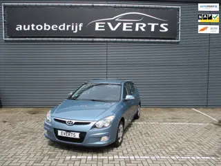 Hyundai I30 1.6i Style dealer onderhouden zie boekjes nette complete uitvoering nu scherpe prijs nor