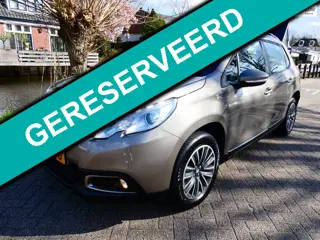 Peugeot 2008 1.2i 110pk 2e eig. 129.000km. Airco Cruise Navi Trekhaak 1270kg.