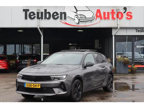 Opel Astra Electric 54 kWh GS BTW Auto, Stoel- en stuurverwarming, 360 Camera, Panoramadak, Schuif- 
