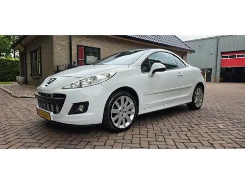 Peugeot 207 CC 1.6 VTi Noir & Blanc