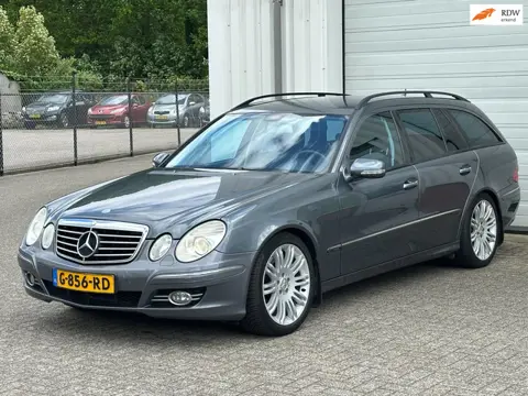 Mercedes-Benz E-klasse Estate 280 V6 Avantgarde, Xenon, Climate, Cruise, Alu Velgen !