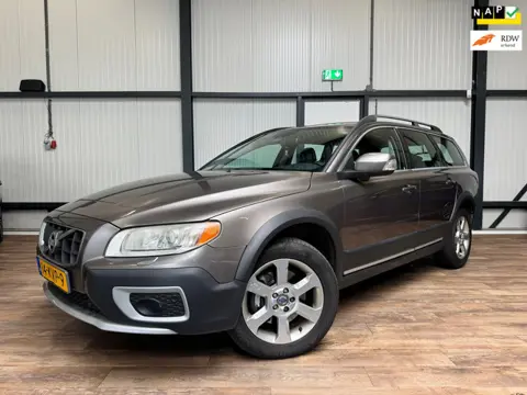 Volvo XC70 2.4 D5 Summum / AWD / Automaat / LEDER / CRUISE / BLIS / Memory /