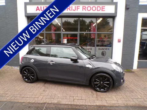 MINI Mini 2.0 Cooper S Chili Serious Business ZEER MOOI , VOLL OPTIES !!!