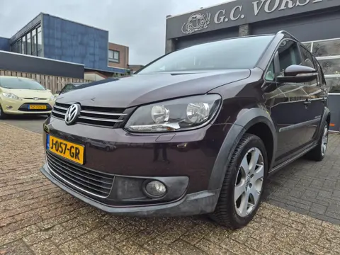 Volkswagen Touran 1.4 TSI Cross