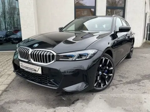 BMW 3 Serie Touring 330e xDrive M-SPORT ** AD. LED, LEDER, PANORAMA, TREKH, MEM, H&K, 19-inch LMV **