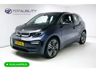 BMW i3 Basis 120Ah 42 kWh | Camera | 20" LMV | Navi | Adap. Cruise | Warmtepomp | Stoelverw. DAB