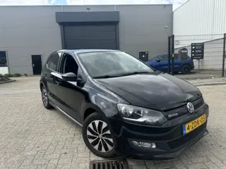 Volkswagen Polo 1.4 TDI BlueMotion Sensor Navi Clima Netjes