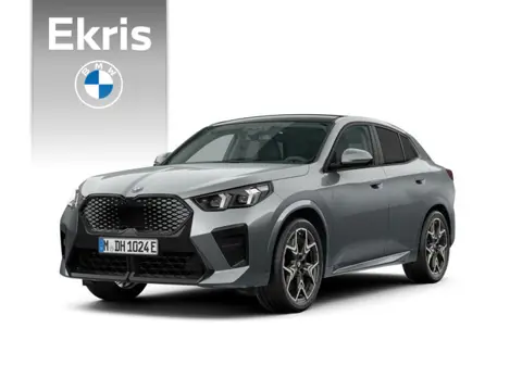 BMW iX2 eDrive20 | M Sportpakket Pro | Innovation Package | Comfort Pack | Panoramadak | Head-up Dis