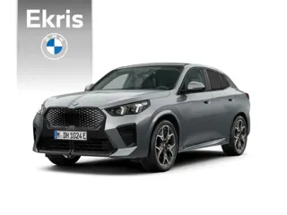 BMW iX2 eDrive20 | M Sportpakket Pro | Innovation Package | Comfort Pack | Panoramadak | Head-up Dis