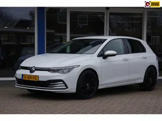 Volkswagen Golf 1.0 TSI Navigatie PDC Carplay Lane-assist 19inch