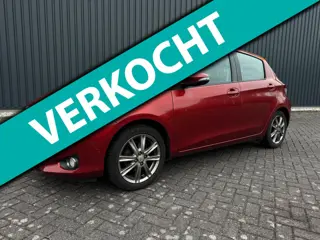 Toyota Yaris 1.3 VVT-i Dynamic ( LM VELGEN + NW APK )