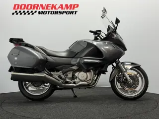 Honda NT 700 V DEAUVILLE (bj 2006)