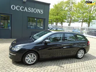 Peugeot 308 SW 1.2 PureTech Blue Lease
