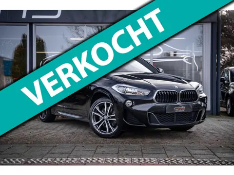 BMW X2 SDrive20i High Executive|Trekh|Pano|Harman/Kardon|HUD|Stoelverw|Camera|
