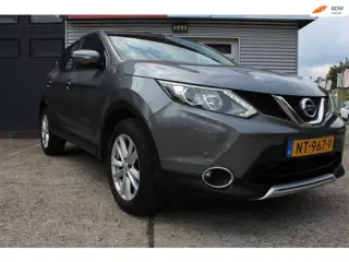 Nissan Qashqai 1.2 Acenta nieuwe distributie- apk- onderhoudsbeurt, vol opties zoals: navi, camera, 