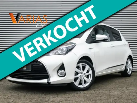 Toyota Yaris 1.5 Hybrid Dynamic Panoramadak Trekhaak Automaat